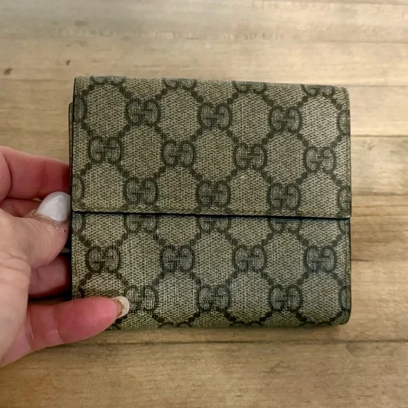 Gucci GG Canvas Monogram French Compact Croc Wallet